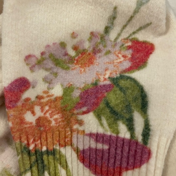 Cinq a Sept wool blend Floral Embroidered Cream Sweater NWOT - Picture 6 of 9